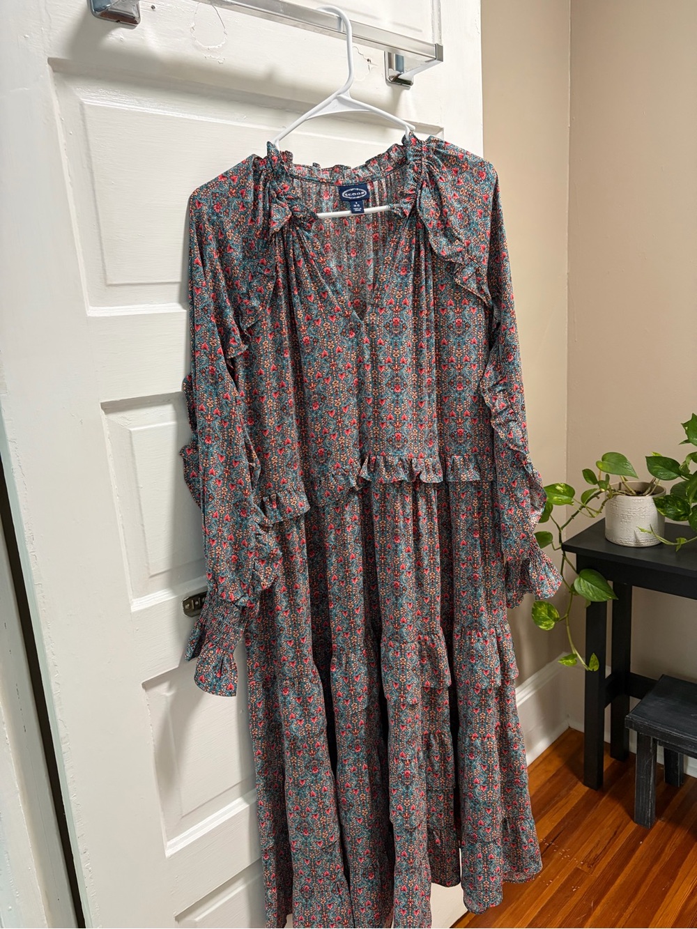 Old Navy Floral Ruffle-Tier Maxi Dress in Green and Pink